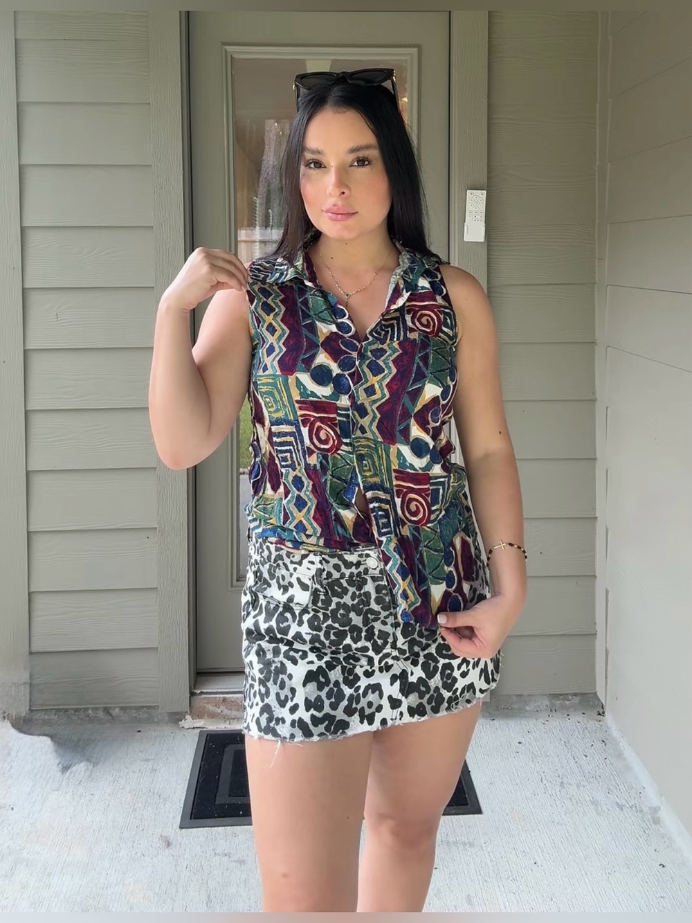 Vintage 90s Red Rover Abstract Rayon Sleeveless Button Up Top